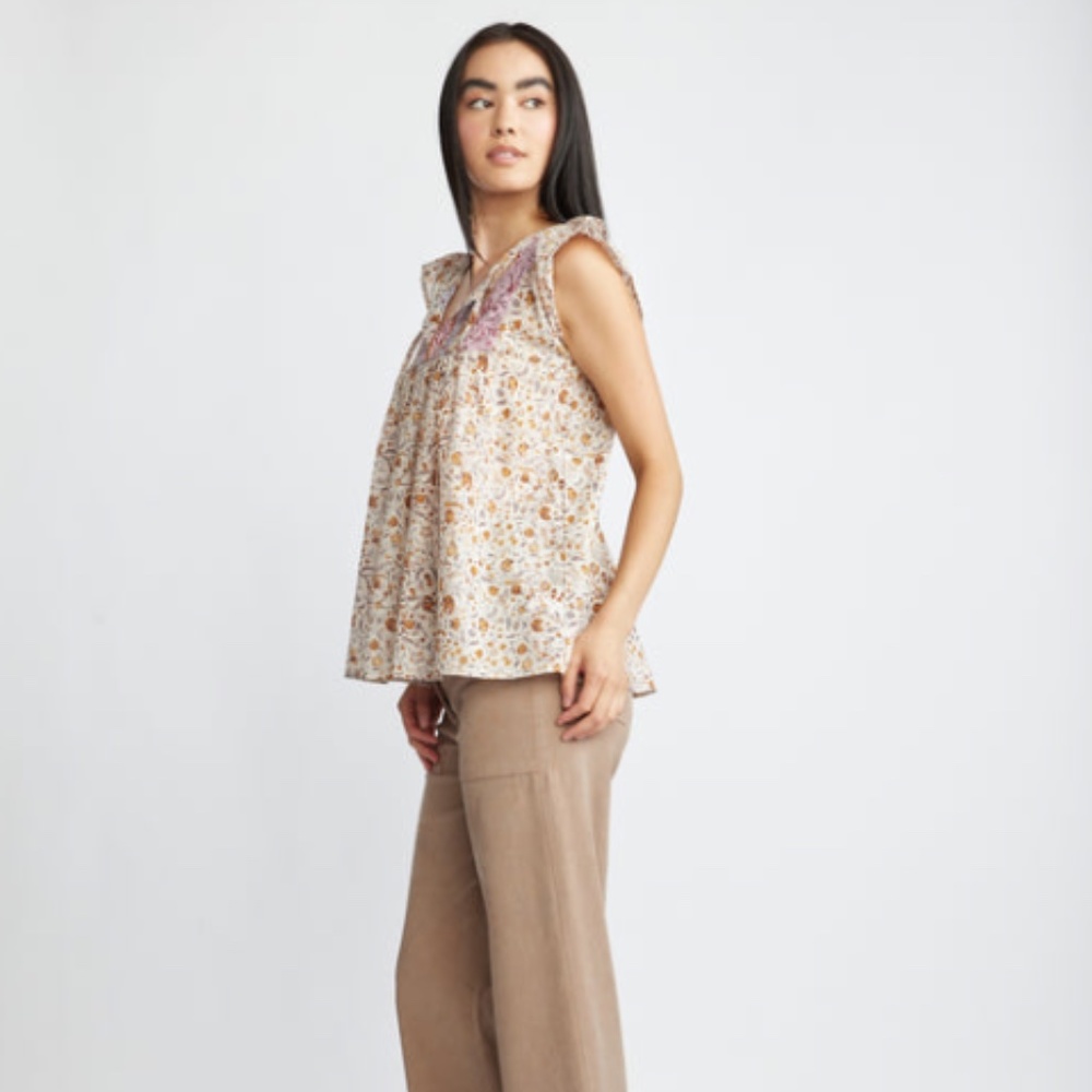 Self Contrast Ulla Top